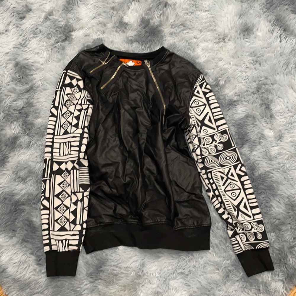 Men’s sweater